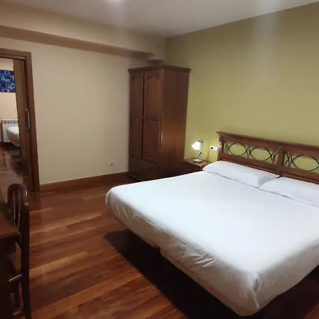 Ostatu بيت ضيافة Zegama